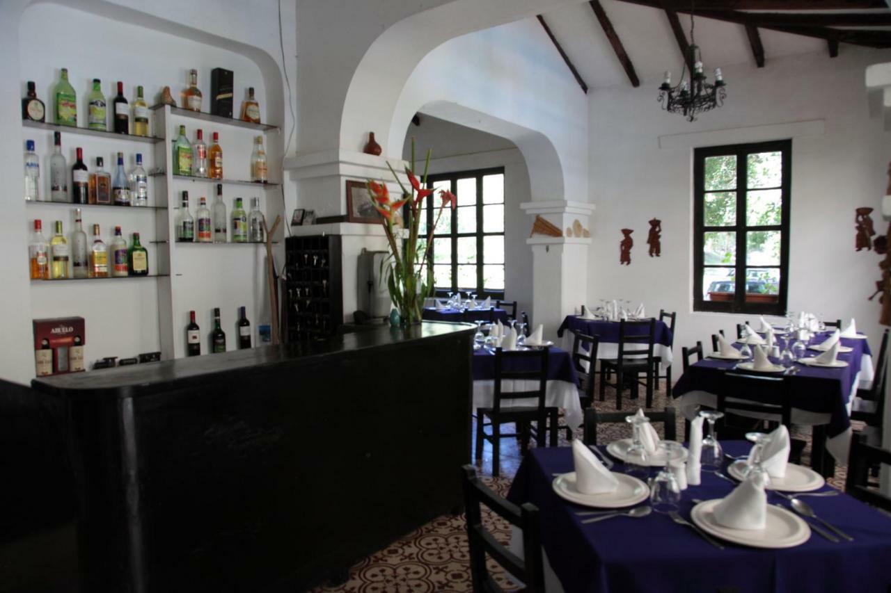 Hosteria La Eterna Primavera Huigra 외부 사진